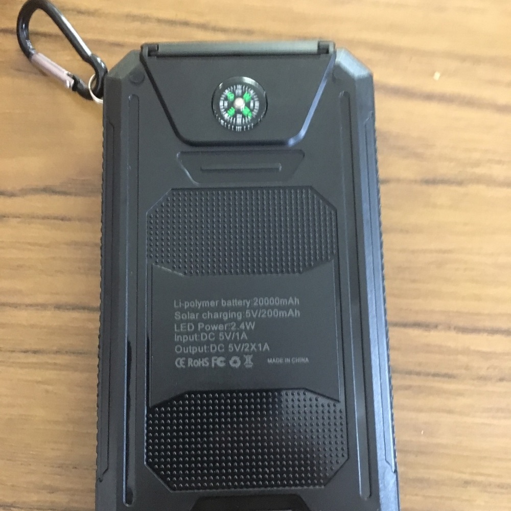 solar battery power bank - Picture 4 of 7